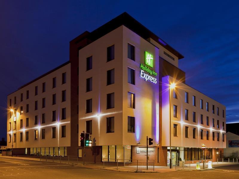 Holiday Inn Express Cheltenham Town Centre, An Ihg Hotel Kültér fotó