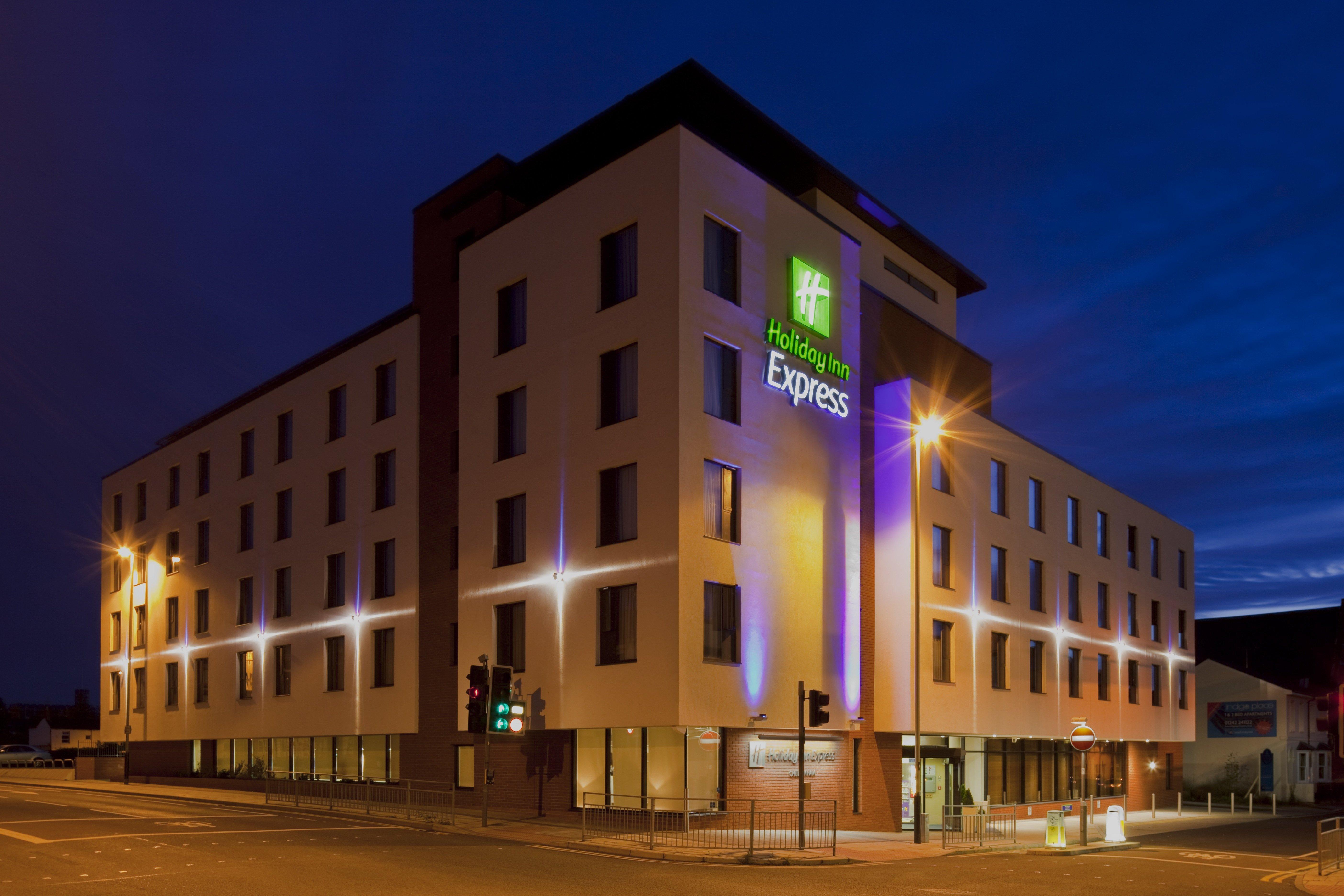 Holiday Inn Express Cheltenham Town Centre, An Ihg Hotel Kültér fotó